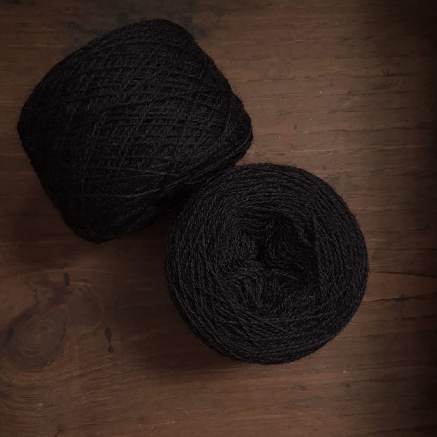 Pinnsvin Studio - laine à broder noir