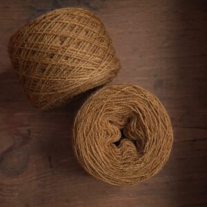 Pinnsvin Studio - laine fine à broder marron café au lait au brou de noix